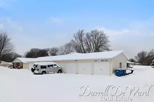 5673 Leisure S Dr SE, Grand Rapids, MI 49548 - Photo 20