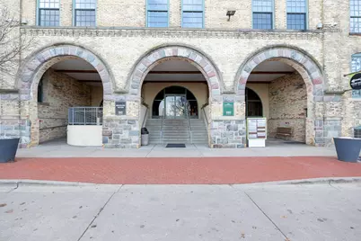 940 Monroe Avenue NW #443, Grand Rapids, MI 49503 - Photo 2