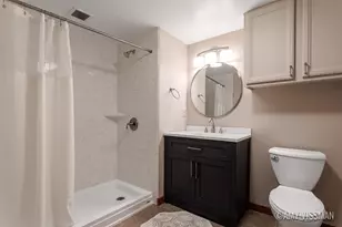 940 Monroe Ave NW, Grand Rapids, MI 49503 - Photo 14