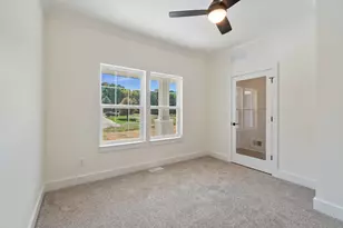 5033 Ikram Oaks Dr, Jackson, MI 49201 - Photo 10