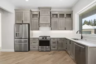 69166 Slating Ln, Bruce, MI 48065 - Photo 18