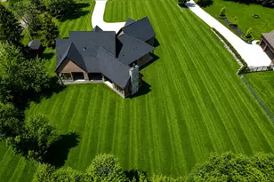 69166 Slating Ln, Bruce, MI 48065 - Photo 4