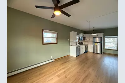 36465 Main Street #Upper, New Baltimore, MI 48047 - Photo 4