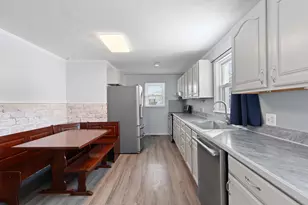 613 W Adrian St, Blissfield, MI 49228 - Photo 20