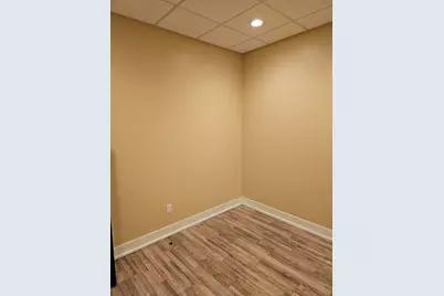 10 1/2 Blue Star Highway Suite B, Office #5, Douglas, MI 49406 - Photo 4