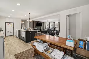 3621 W Woodview Dr, Ludington, MI 49431 - Photo 10