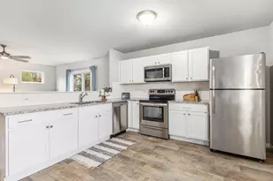 10881 Constant Dr, Allendale, MI 49401 - Photo 8