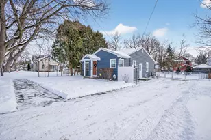 739 Randolph St, Jackson, MI 49203 - Photo 4