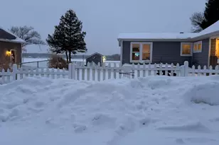 11178 E Shore Dr, Delton, MI 49046 - Photo 4