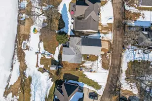 11178 E Shore Dr, Delton, MI 49046 - Photo 26