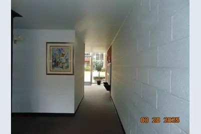 2915 W 13 Mile Road #308, Royal Oak, MI 48073 - Photo 6