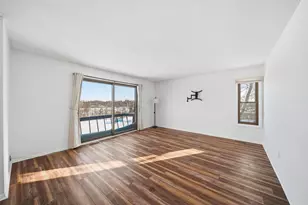 710 Lakeshire Trail, Adrian, MI 49221 - Photo 6