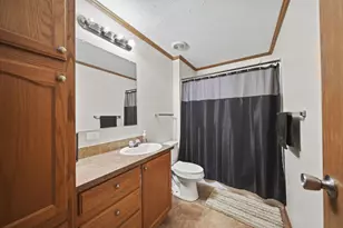 324 Grand River Dr, Adrian, MI 49221 - Photo 12