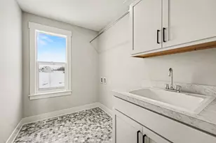 6990 Avalon Dr SE, Caledonia, MI 49316 - Photo 16