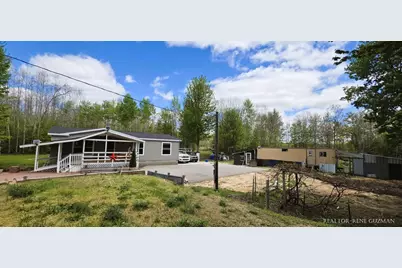2815 E Monroe Street, White Cloud, MI 49349 - Photo 16