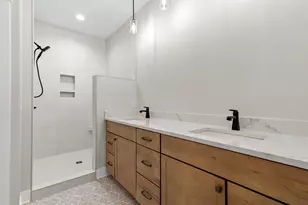 5453 Turkey Run Dr, Kalamazoo, MI 49004 - Photo 20