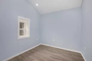 185 Felton St, Benton Harbor, MI 49022 - Photo 12