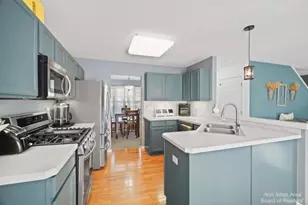 214 Glenwood Cir, Manchester, MI 48158 - Photo 8