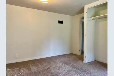 379 Western Avenue, Benton Harbor, MI 49022 - Photo 8