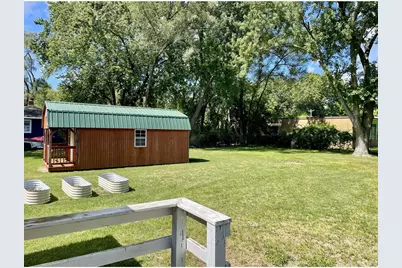 379 Western Avenue, Benton Harbor, MI 49022 - Photo 16