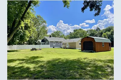 379 Western Avenue, Benton Harbor, MI 49022 - Photo 18