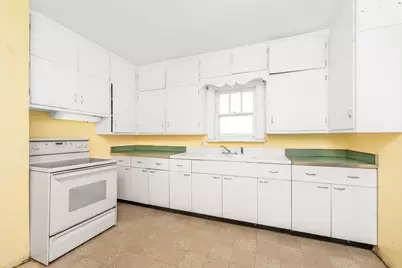 111 S Fountain Street, Marshall, MI 49068 - Photo 8