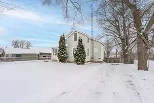 111 S Fountain St, Marshall, MI 49068 - Photo 32