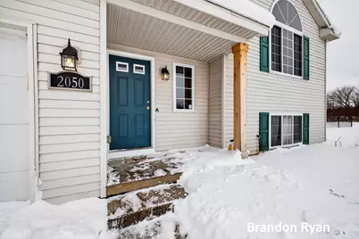 2050 Stag Court NE, Cedar Springs, MI 49319 - Photo 4