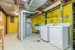 2302 Northwest Ave, Lansing, MI 48906 - Photo 24