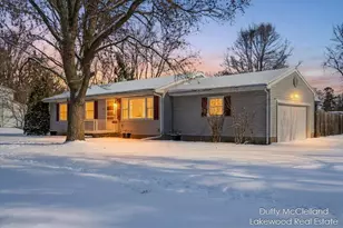 2302 Northwest Ave, Lansing, MI 48906 - Photo 1