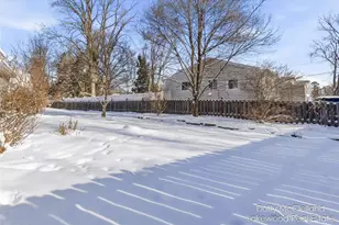 2302 Northwest Ave, Lansing, MI 48906 - Photo 26