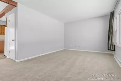 2302 Northwest Avenue, Lansing, MI 48906 - Photo 6