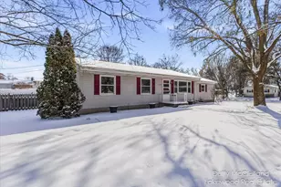 2302 Northwest Ave, Lansing, MI 48906 - Photo 36