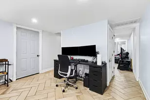 3440 Newcastle Dr SE, Grand Rapids, MI 49508 - Photo 32