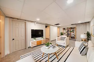 100 Knapp St NE, Grand Rapids, MI 49505 - Photo 26