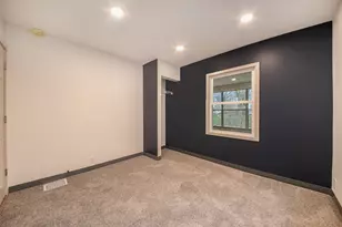 100 Knapp St NE, Grand Rapids, MI 49505 - Photo 14