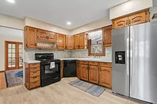 5829 Ada Dr SE, Ada, MI 49301 - Photo 16