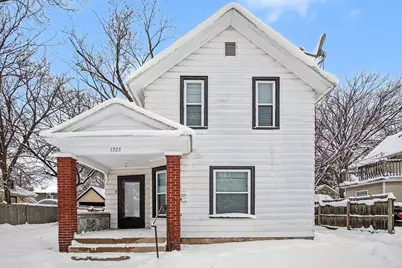 1325 Buffalo Avenue NE, Grand Rapids, MI 49505 - Photo 2