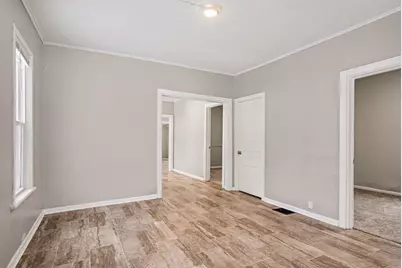 1325 Buffalo Avenue NE, Grand Rapids, MI 49505 - Photo 4