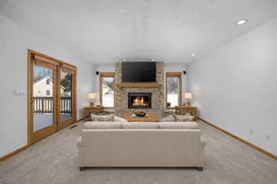 6185 Willow Run Dr, Battle Creek, MI 49014 - Photo 16