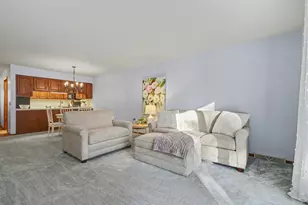 2154 Ter Van Dr NE, Grand Rapids, MI 49505 - Photo 8