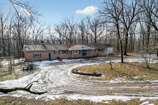 214 Wilson Ln, Ionia, MI 48846 - Photo 4