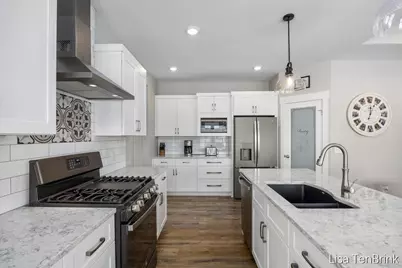 12734 Lockwood Drive, Allendale, MI 49401 - Photo 10