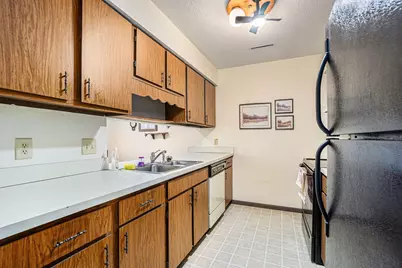 2917 Danford Creek Drive #1, Kalamazoo, MI 49009 - Photo 6