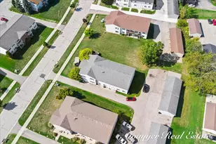 1051 Abbey Ct, Holland, MI 49423 - Photo 18