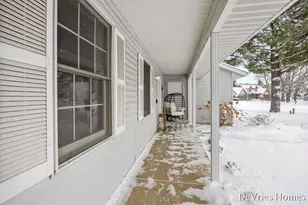 1711 Oakvale Dr SW, Wyoming, MI 49519 - Photo 2