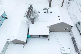 408 E Market St, Greenville, MI 48838 - Photo 32