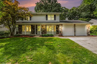 2530 Westbrook Drive NW, Grand Rapids, MI 49504 - Photo 4