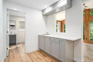 2530 Westbrook Dr NW, Grand Rapids, MI 49504 - Photo 14