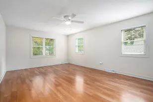 2530 Westbrook Dr NW, Grand Rapids, MI 49504 - Photo 16